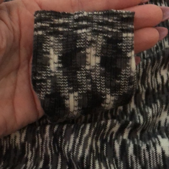 Black and white cardigan size S - Picture 8 of 8